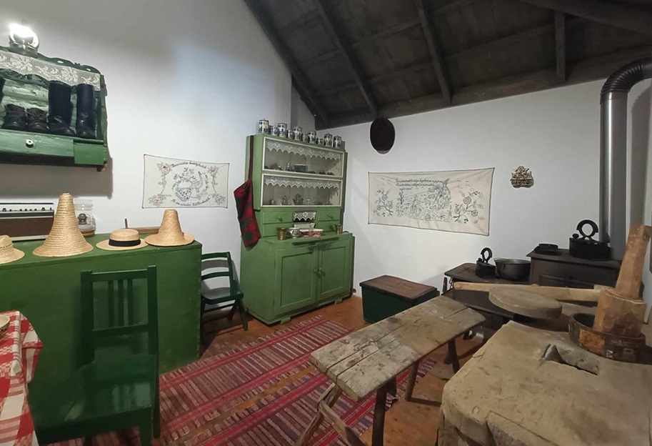 Cazare in Praid - OBIECTIV TURISTIC MAGIC SELFIE HOUSE - Praid Cazare in Praid - OBIECTIV TURISTIC MAGIC SELFIE HOUSE - Praid