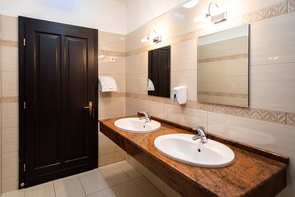 Cazare in Praid - PENSIUNEA HEVEDER - Praid Cazare in Praid - PENSIUNEA HEVEDER - Praid