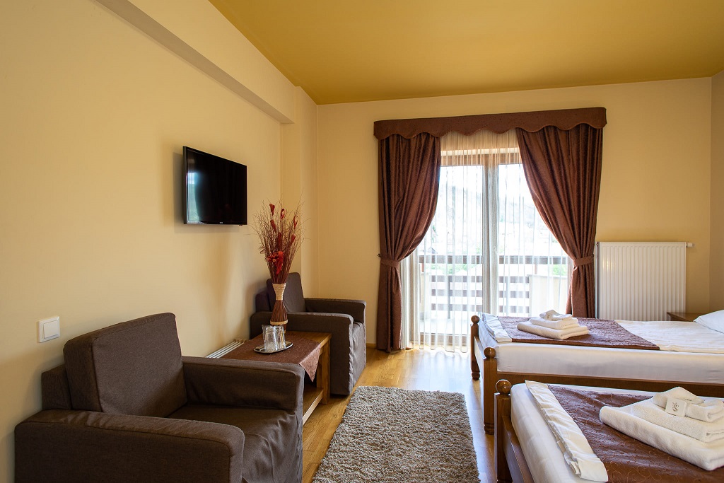 Cazare in Praid - PENSIUNEA HEVEDER - Praid Cazare in Praid - PENSIUNEA HEVEDER - Praid