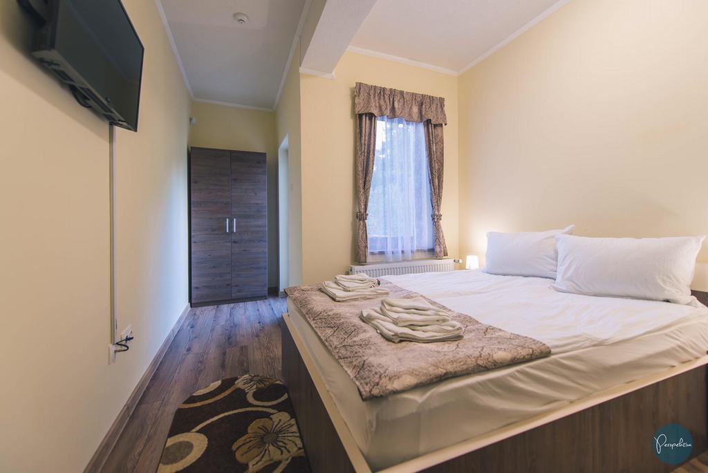 Cazare in Praid - PENSIUNEA FARKAS - Praid Cazare in Praid - PENSIUNEA FARKAS - Praid