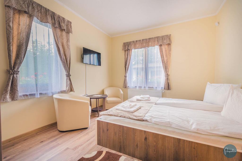 Cazare in Praid - PENSIUNEA FARKAS - Praid Cazare in Praid - PENSIUNEA FARKAS - Praid