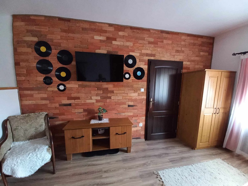 Cazare in Praid - PENSIUNEA CONSTANTIN - Praid Cazare in Praid - PENSIUNEA CONSTANTIN - Praid