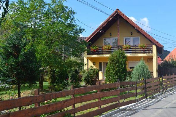 Cazare in Praid - PENSIUNEA ANA - Praid Cazare in Praid - PENSIUNEA ANA - Praid